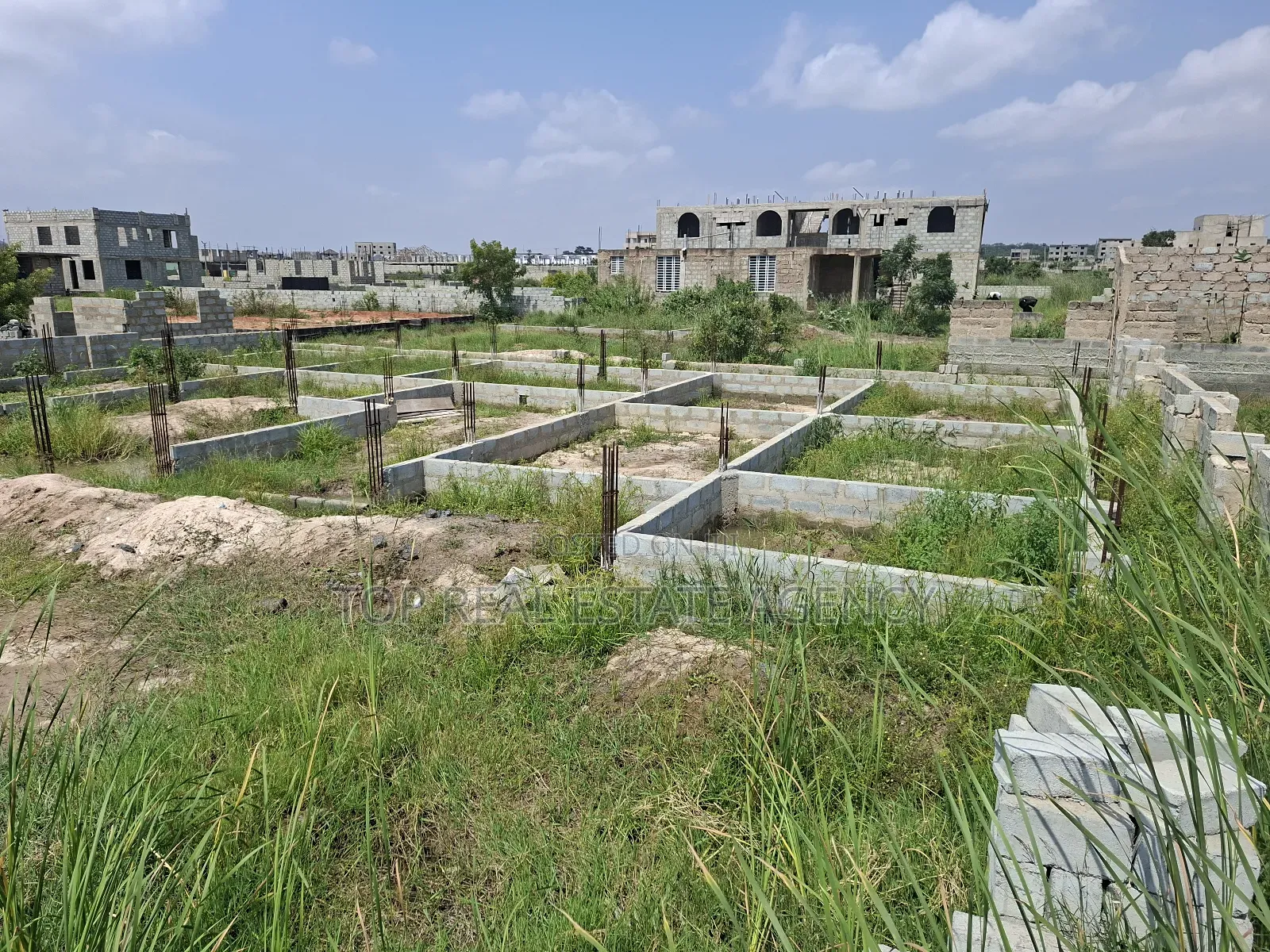 Land for Sale at Oyarifa Ghana Flag