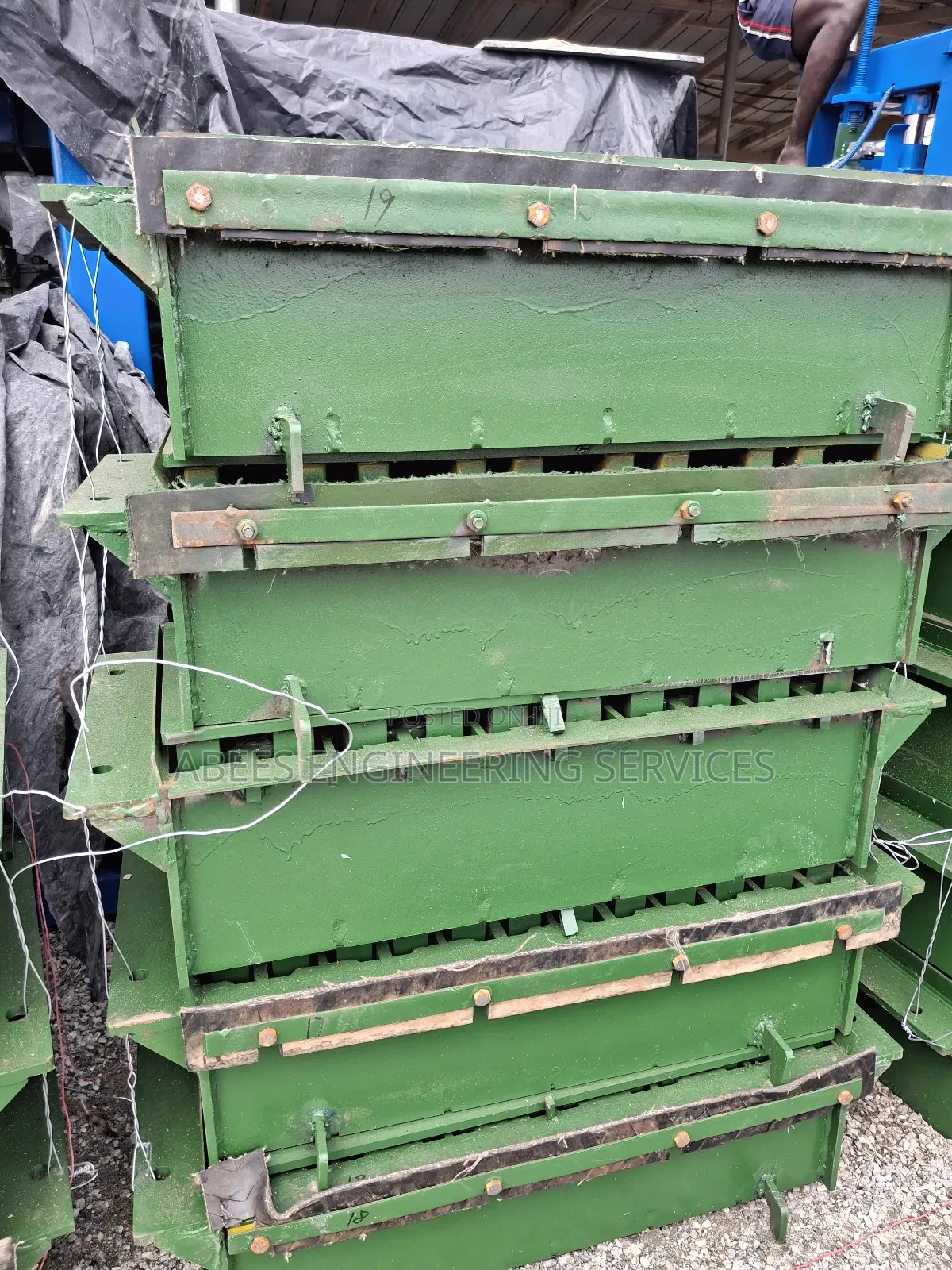 Moulds For Block Manufacturing Machines