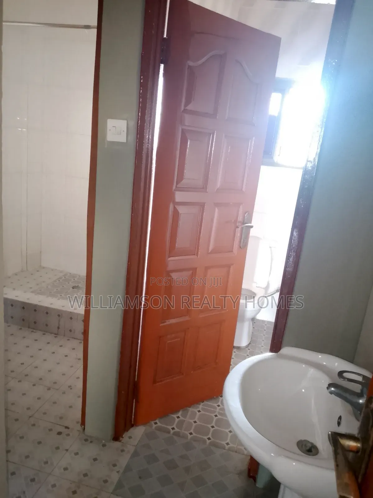 3bdrm Apartment in Devtraco Estate Road, Spintex for rent