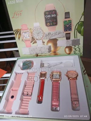 I-530 Smartwatch That Comes With 3 Female Quartz Leather Watches-Pink