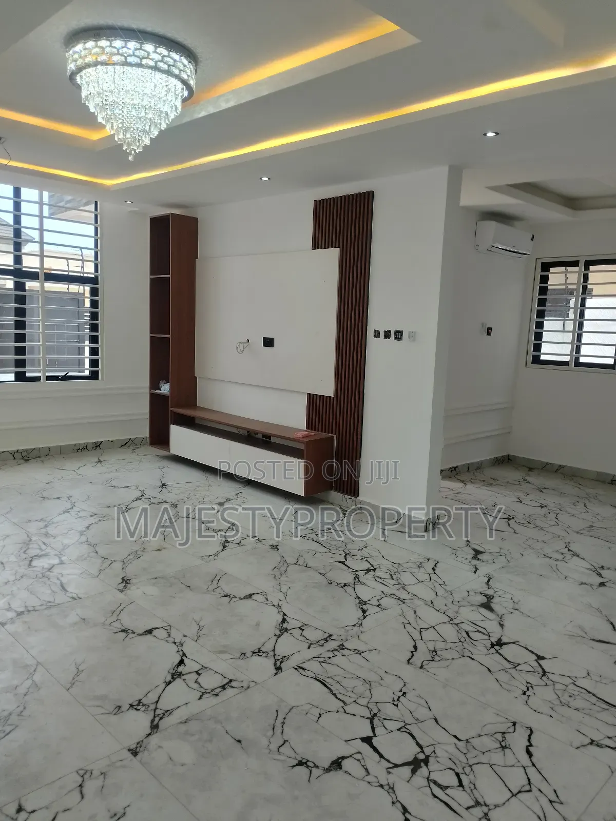 4bdrm Townhouse / Terrace in Spintex for rent