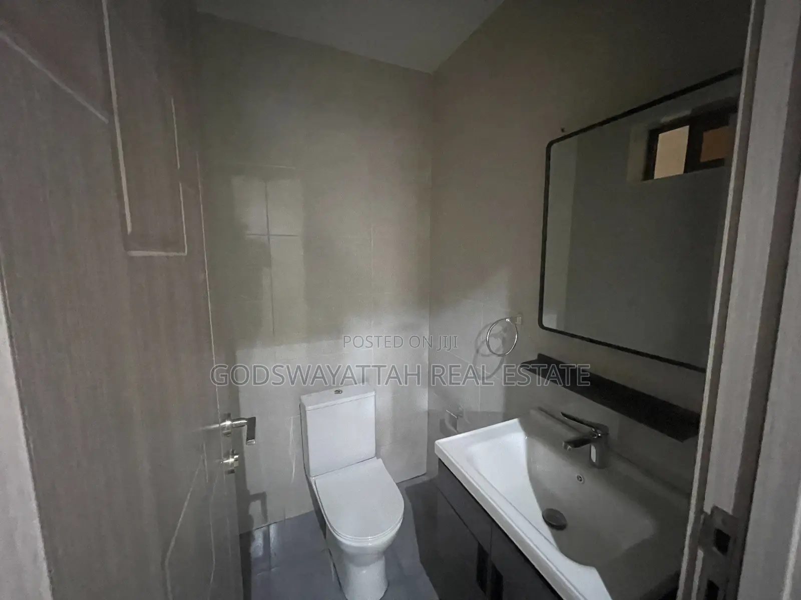 1bdrm Apartment in East Legon, Adjiriganor for rent