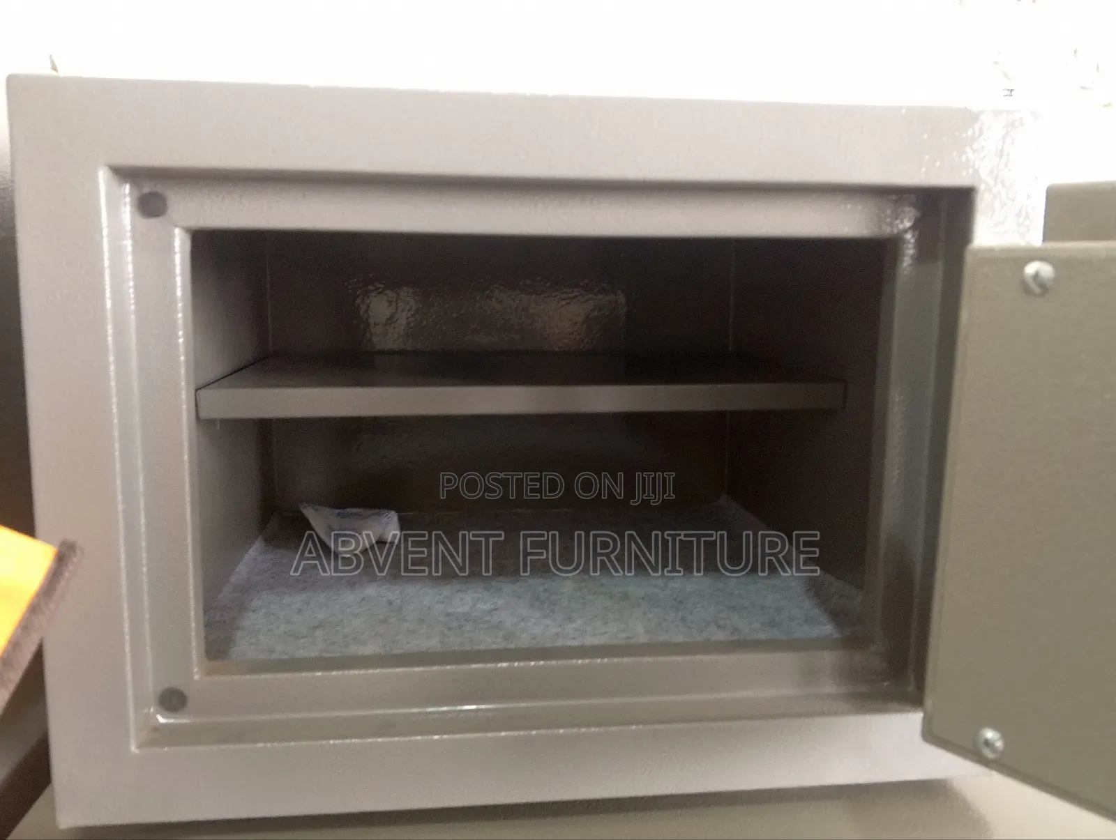 Small Fire Proof Money Safe