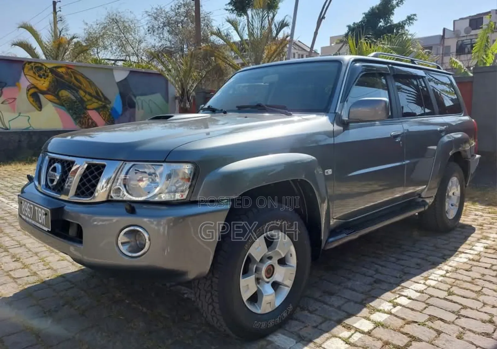V6 ,V8 Patrols and Land Cruiser for Rent