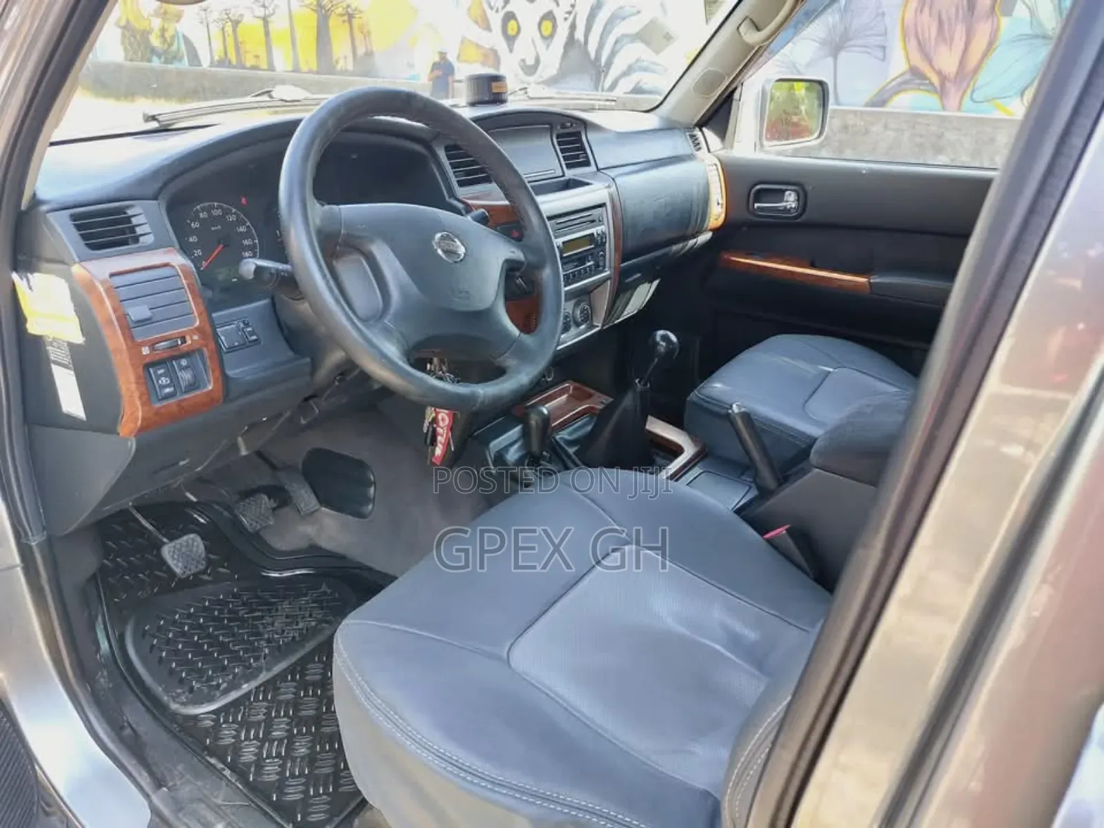 V6 ,V8 Patrols and Land Cruiser for Rent
