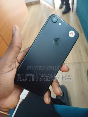 Apple iPhone 7 32 GB Black