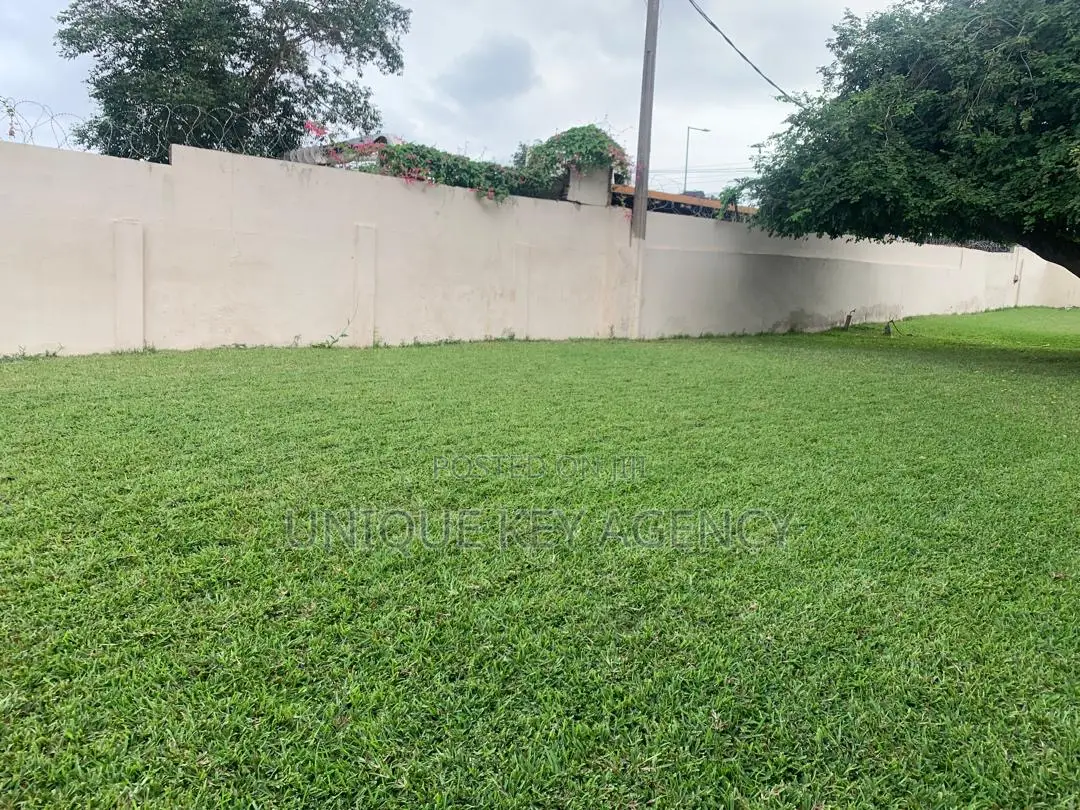 4bdrm House in Unique Key Agency, Tesano for sale