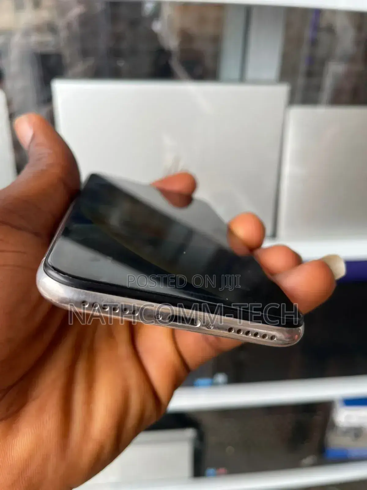 Apple iPhone X 64 GB White