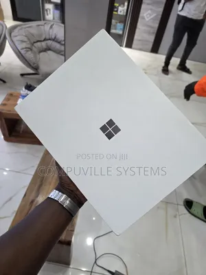 New Microsoft Surface Pro 256 GB Silver