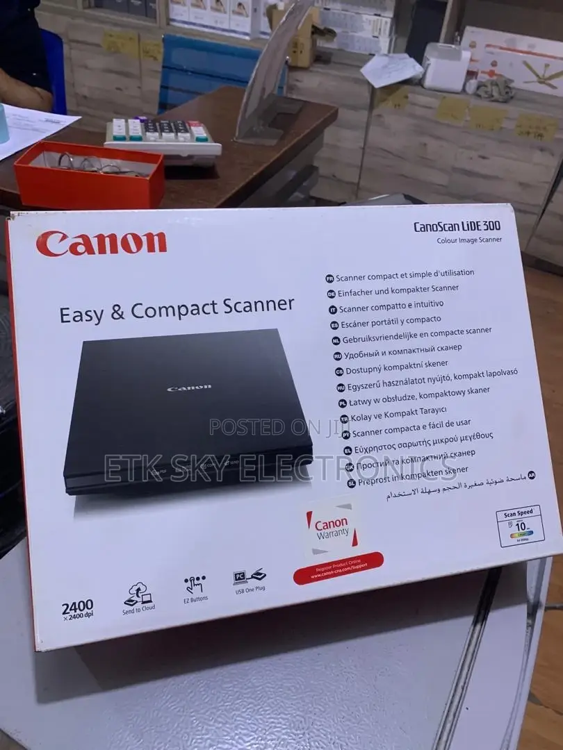 Canon Canoscan Lide 300 Color Scanner
