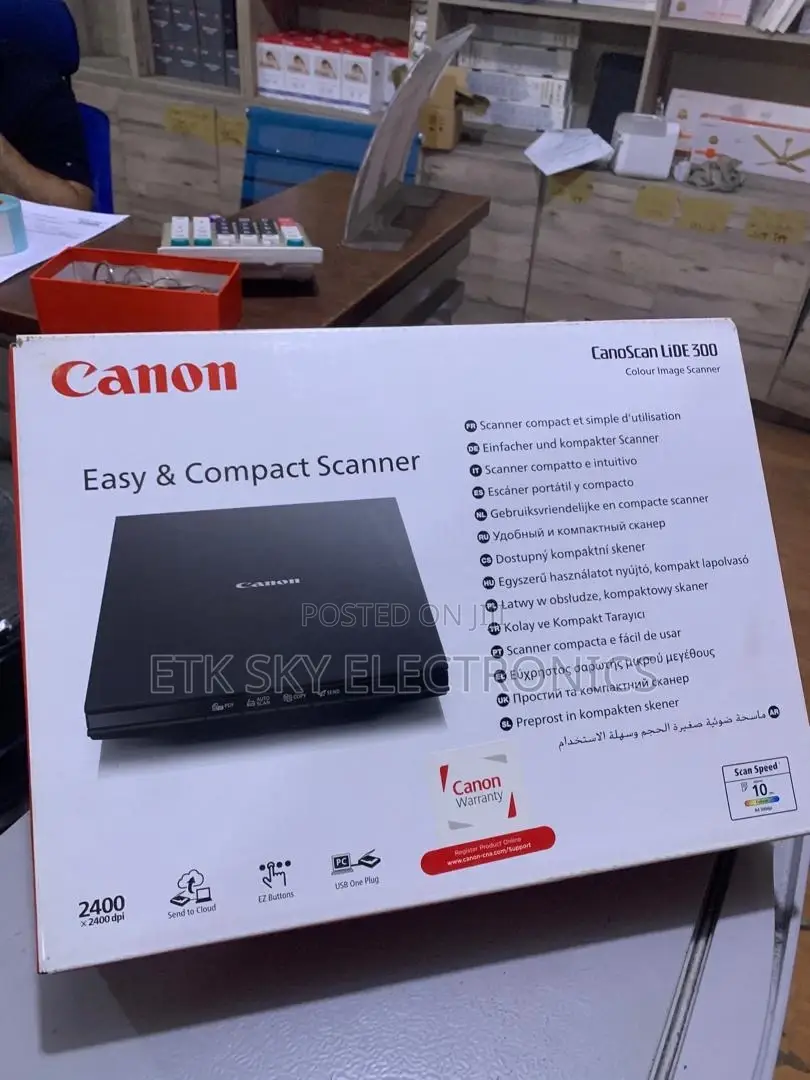 Canon Canoscan Lide 300 Color Scanner