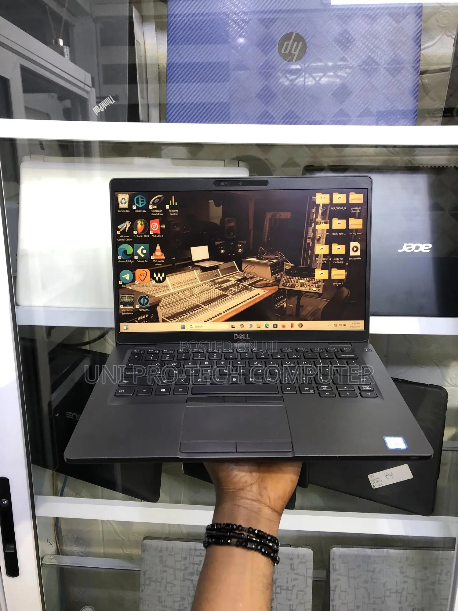 Laptop Dell Latitude 5400 16GB Intel Core I7 SSD 512GB