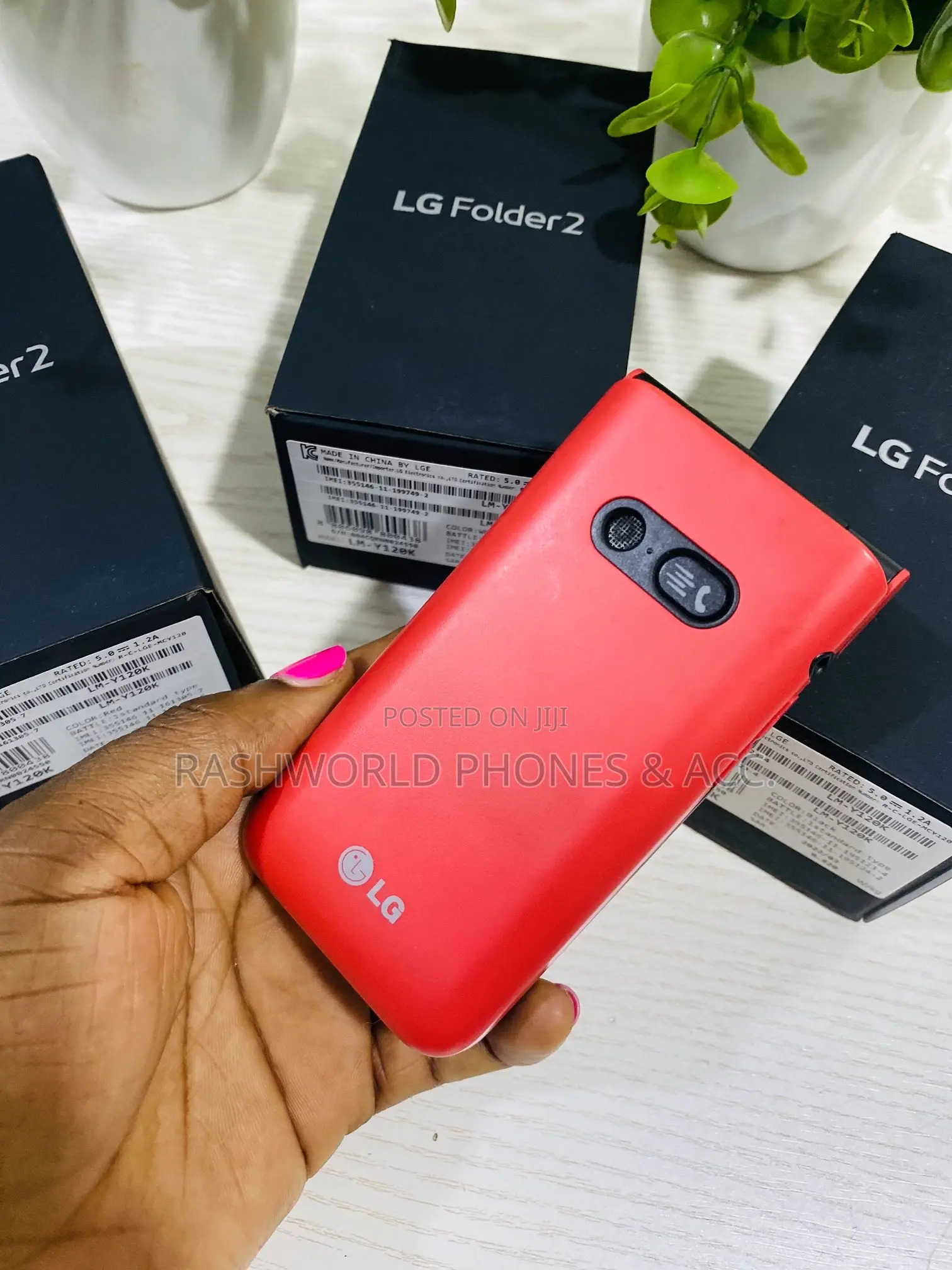New LG Folder 2 8 GB Red