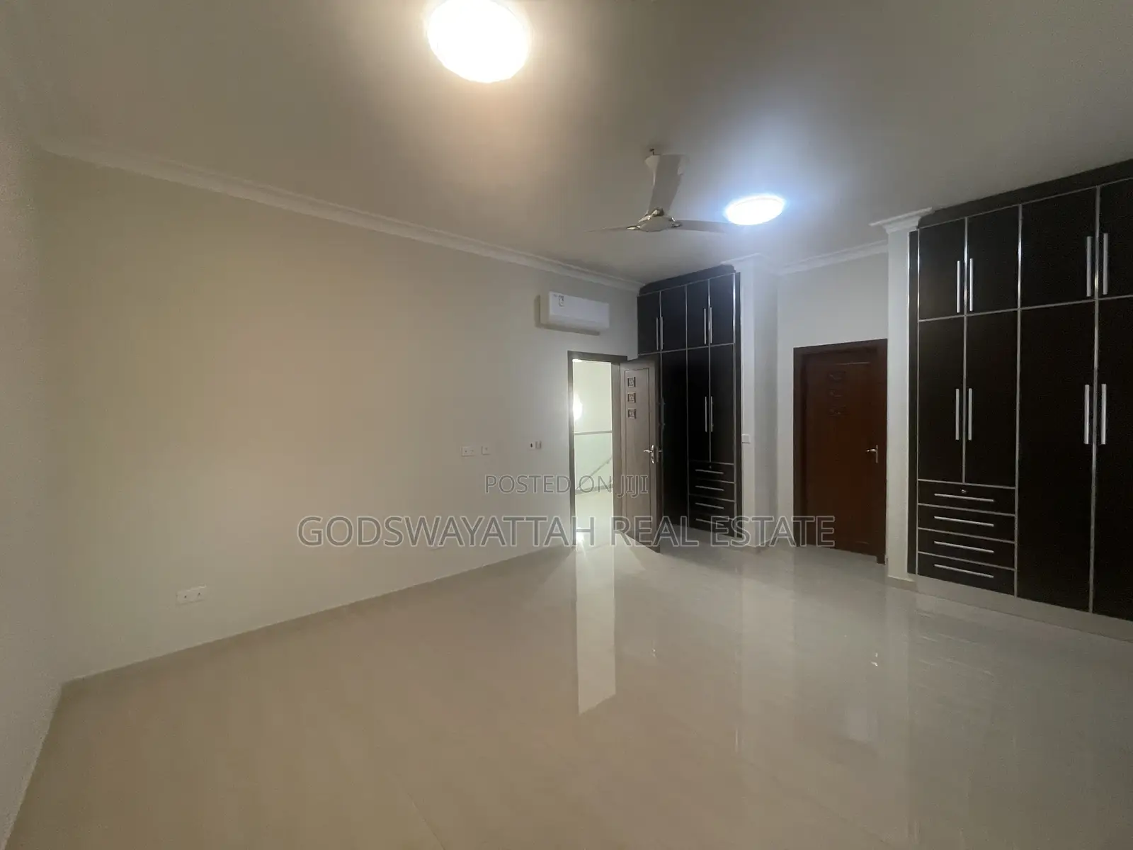 4bdrm House in East Legon, Adjiriganor for rent