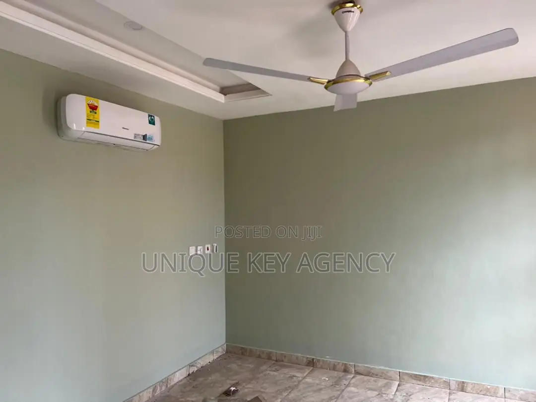 2bdrm Apartment in Unique Key Agency, Dansoman for rent