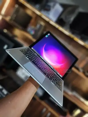 Laptop Dell Latitude 7200 2-in-1 8GB Intel Core i5 SSD 256GB