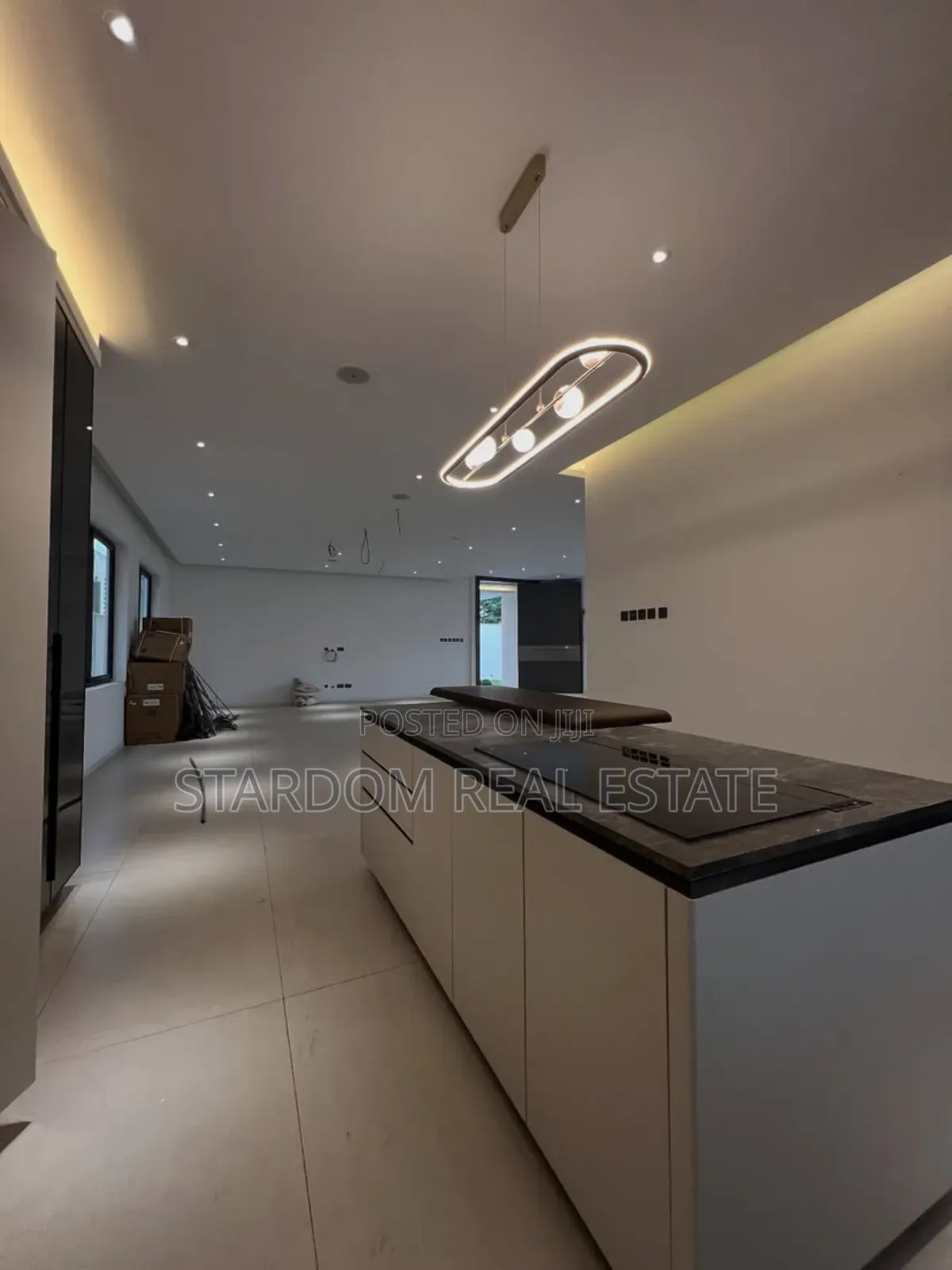 4bdrm Duplex in Cantonments for sale