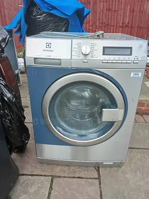 Industrial Washing Machine