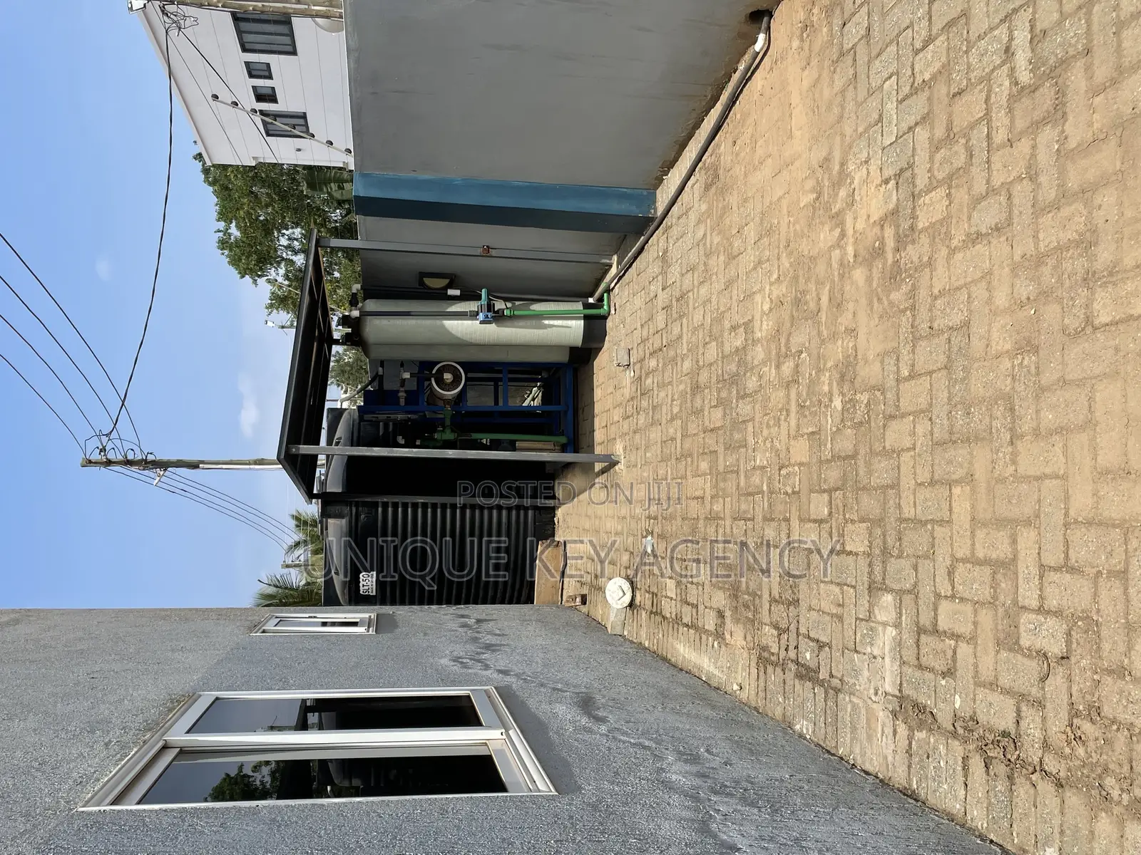 2bdrm Apartment in Unique Key Agency, East Legon for rent