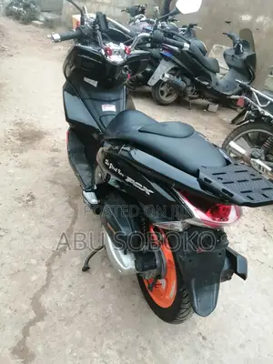 Honda 2023 Black