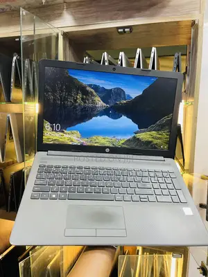 Laptop HP 250 G7 8GB Intel Core I5 HDD 1T