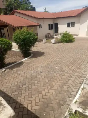 3bdrm House in Parakuo Estate for sale