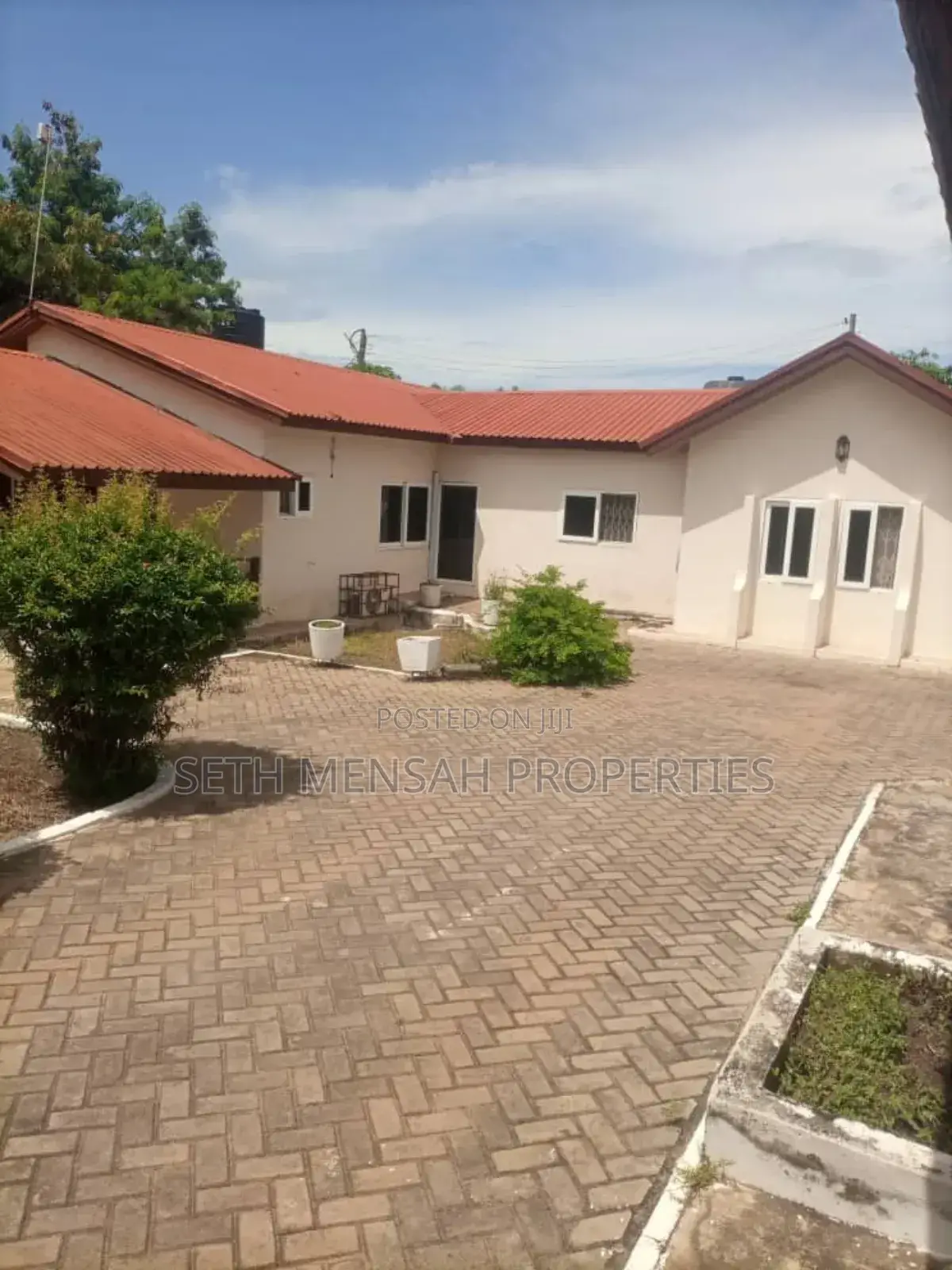 3bdrm House in Parakuo Estate for sale