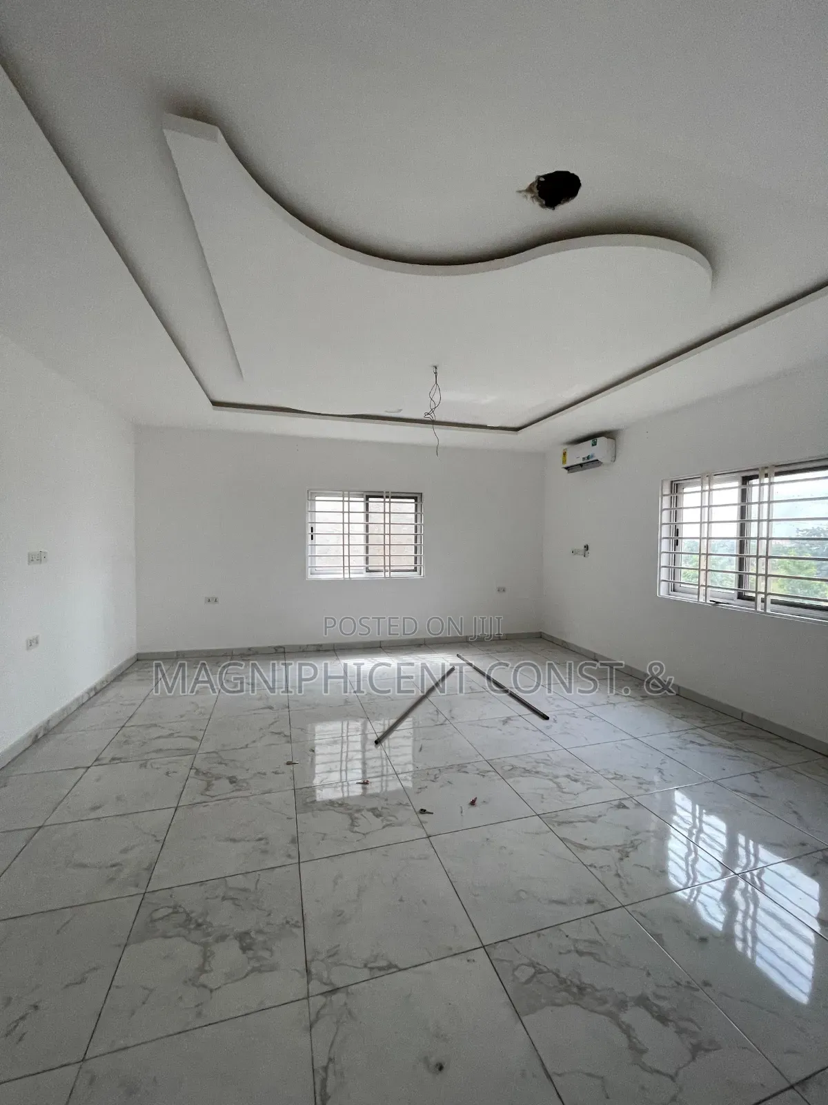 4bdrm Duplex in Lakeside Estates C1, Ashaley Botwe for rent