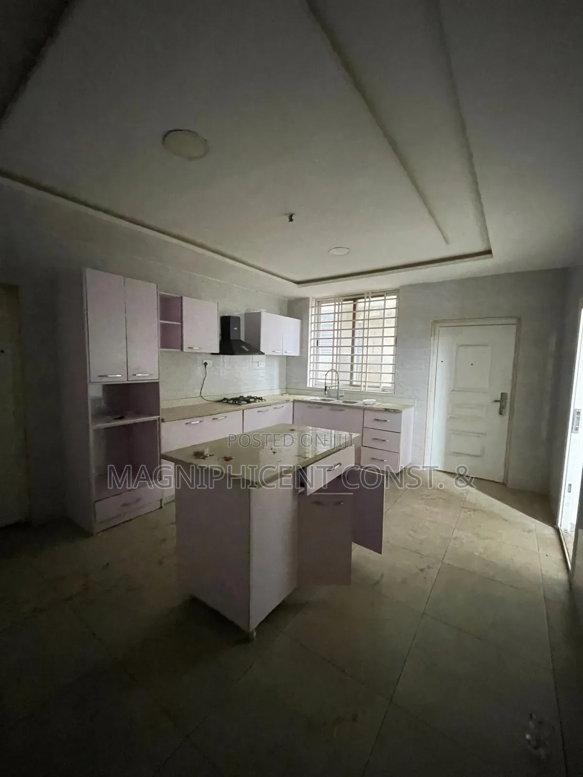 4bdrm Duplex in Lakeside Estates C1, Ashaley Botwe for rent