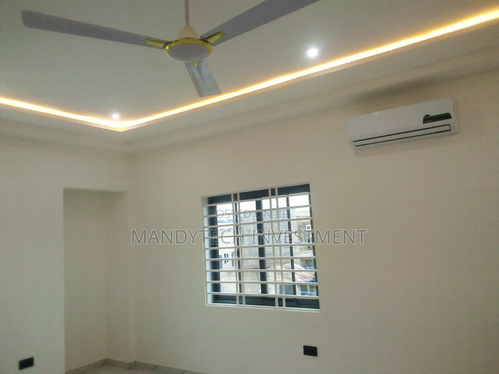 4bdrm Duplex in Lake Side Estate for sale