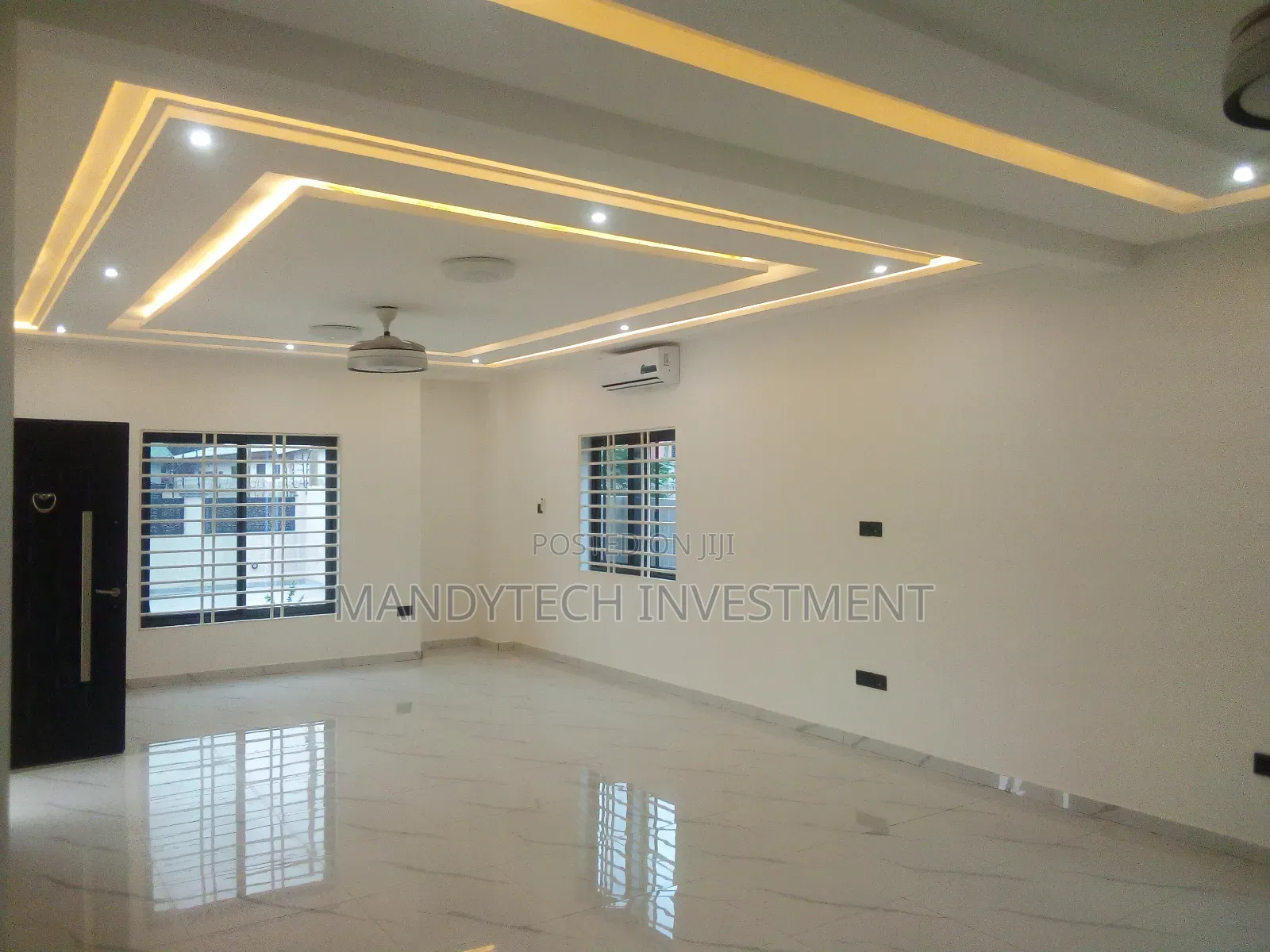 4bdrm Duplex in Lake Side Estate for sale