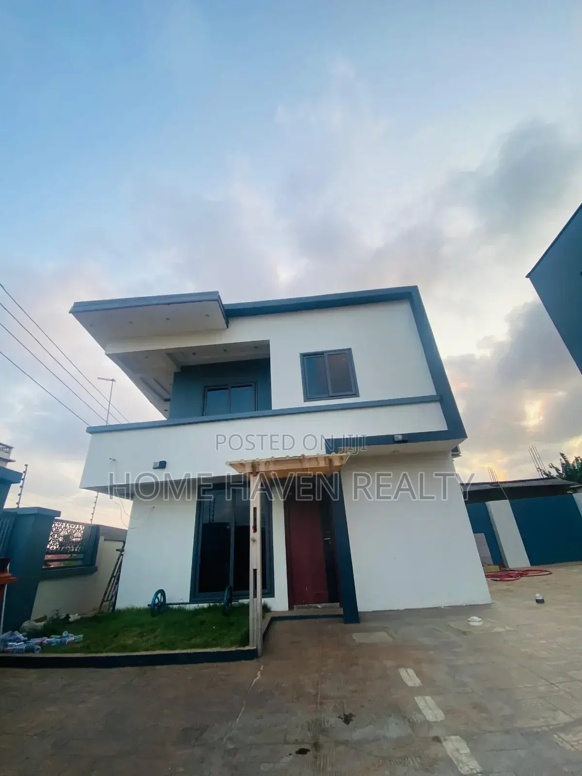 Furnished 1bdrm House in Tesano for rent