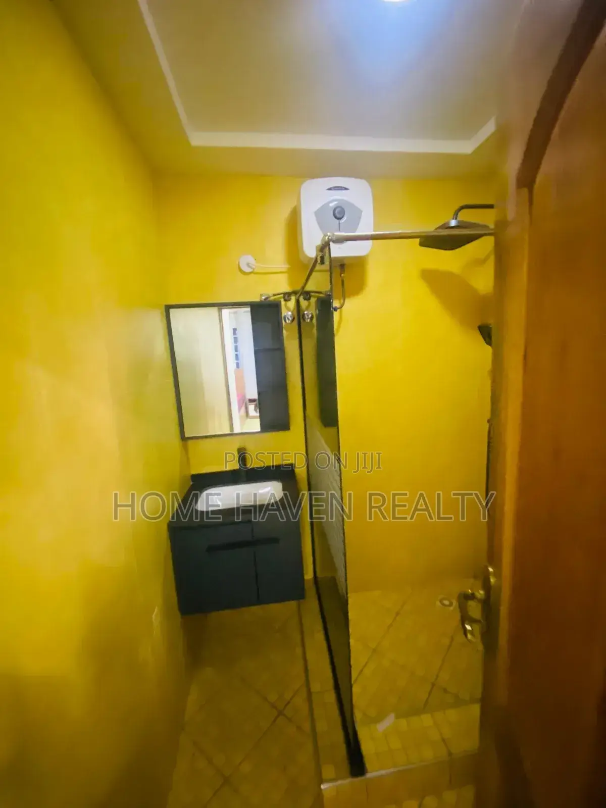 Furnished 1bdrm House in Tesano for rent