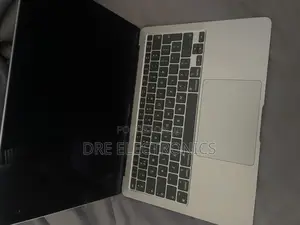 Laptop Apple MacBook Air 2020 8GB Apple M1 HDD+SSD 256GB