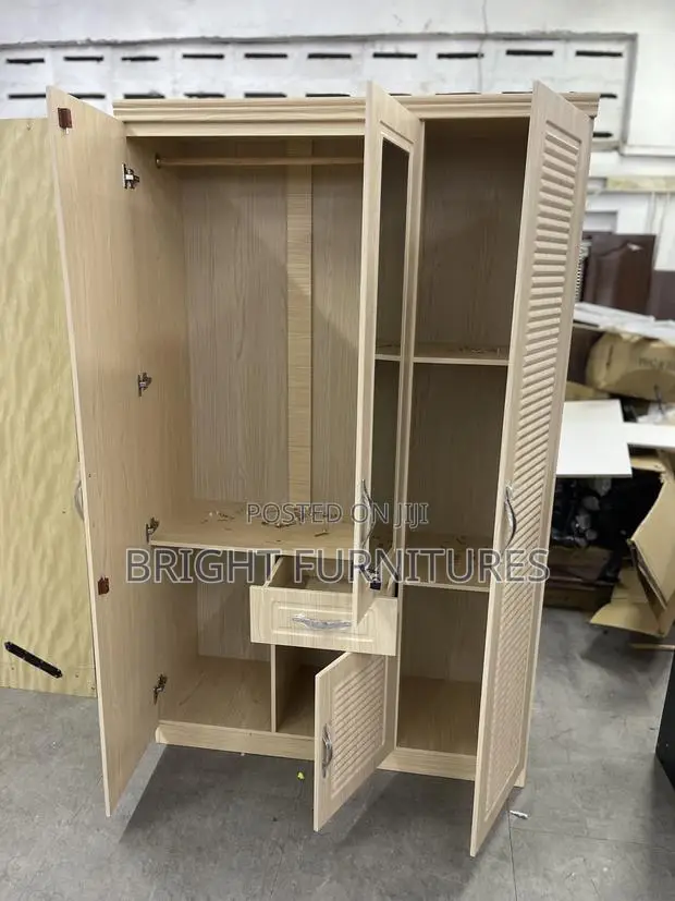 Wardrobe (3 Doors Wardrobe)