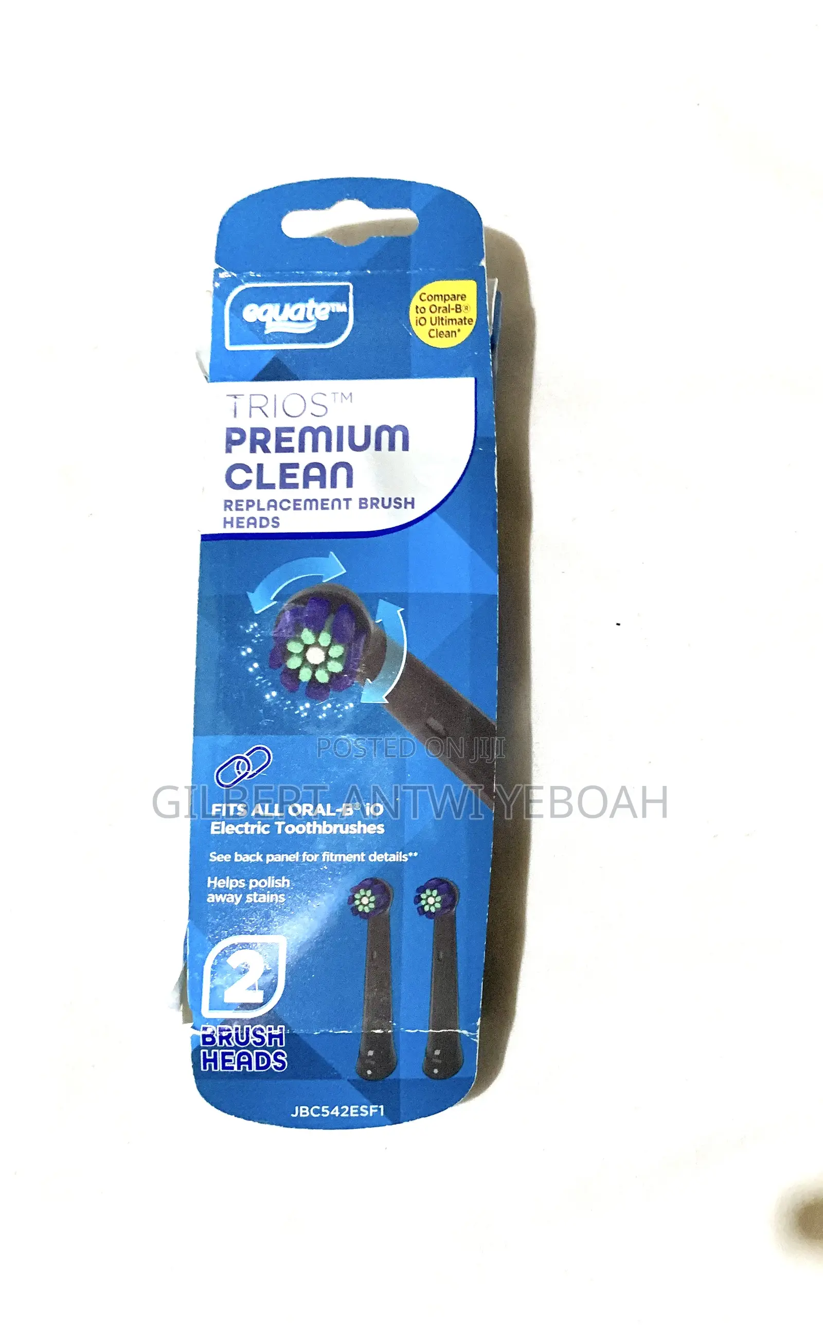 Original Quality Oral B Rechargeable Toothbrush With 2 Brush Heads