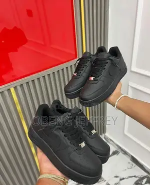 Nike Airforce 1 All Black