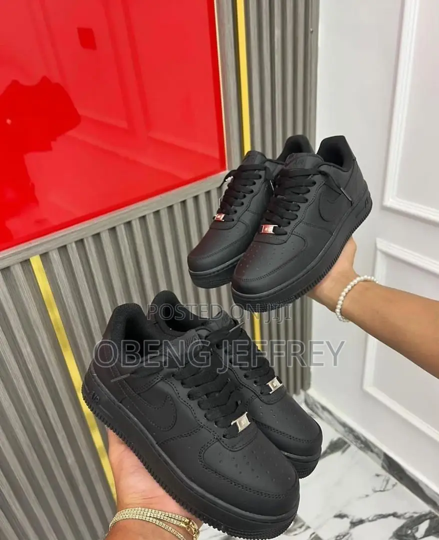 Nike Airforce 1 All Black