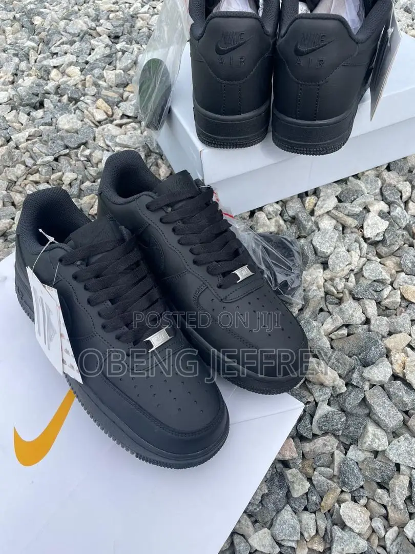 Nike Airforce 1 All Black