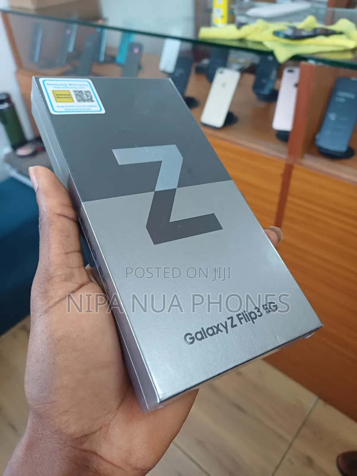 New Samsung Galaxy Z Flip 3 256 GB Black