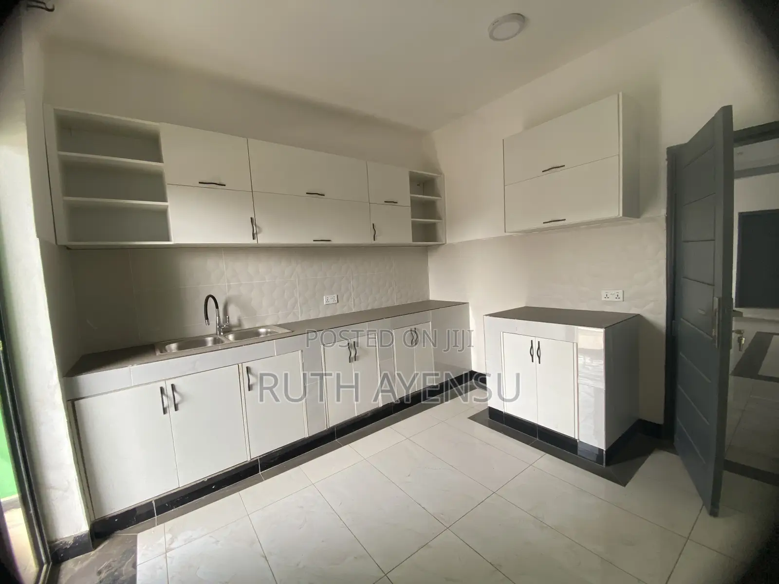 2bdrm Apartment in Victoria Gardens, Manhean for rent