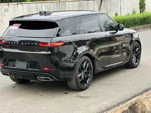 Land Rover Range Rover Sport Dynamic SE 2024 Black