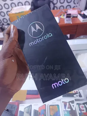 New Motorola Razr 40 128 GB Black