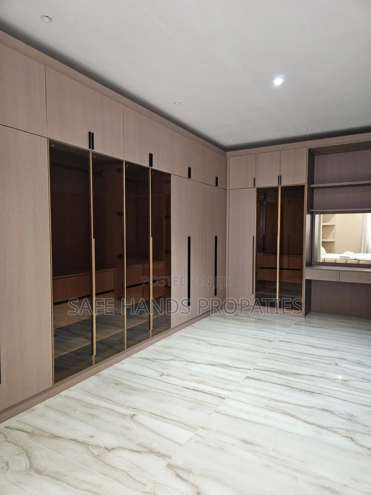 Furnished 5bdrm Apartment in East Legon Hills, Accra Metropolitan