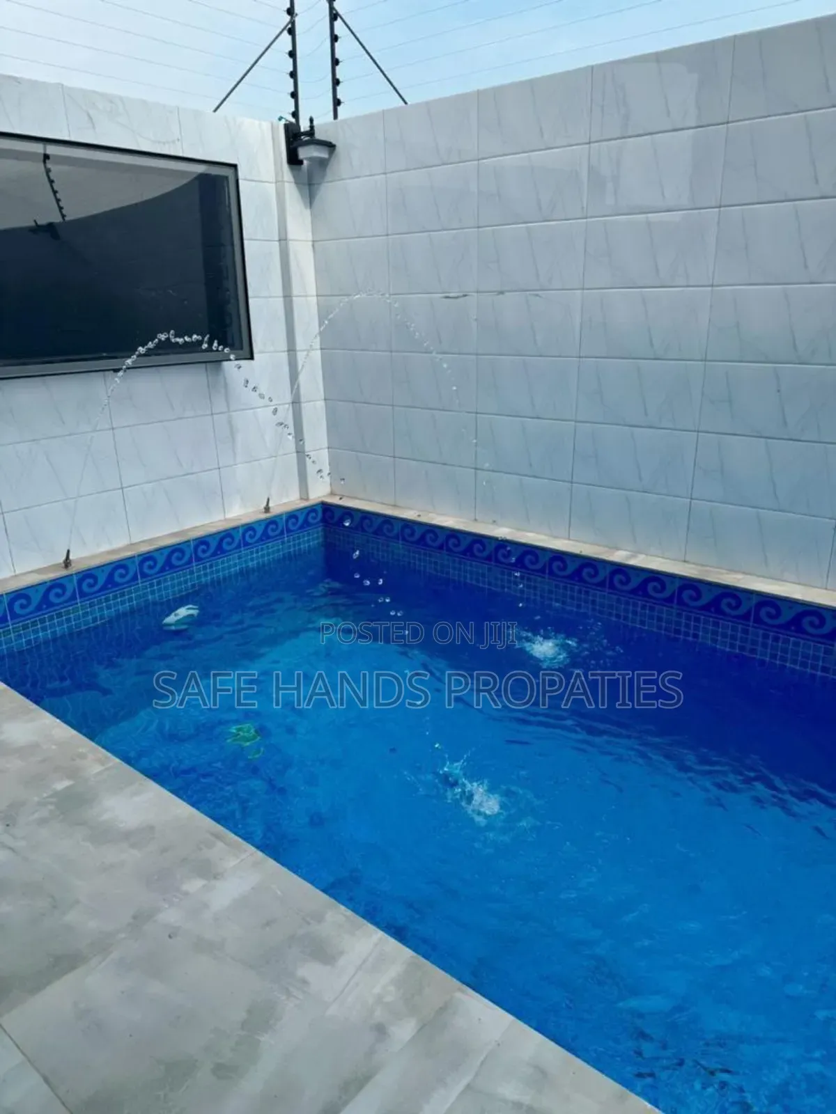 Furnished 4bdrm House in East Legon, Accra Metropolitan for sale