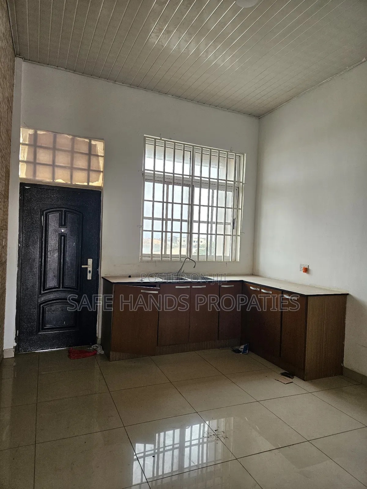 2bdrm House in East Legon, Accra Metropolitan for rent