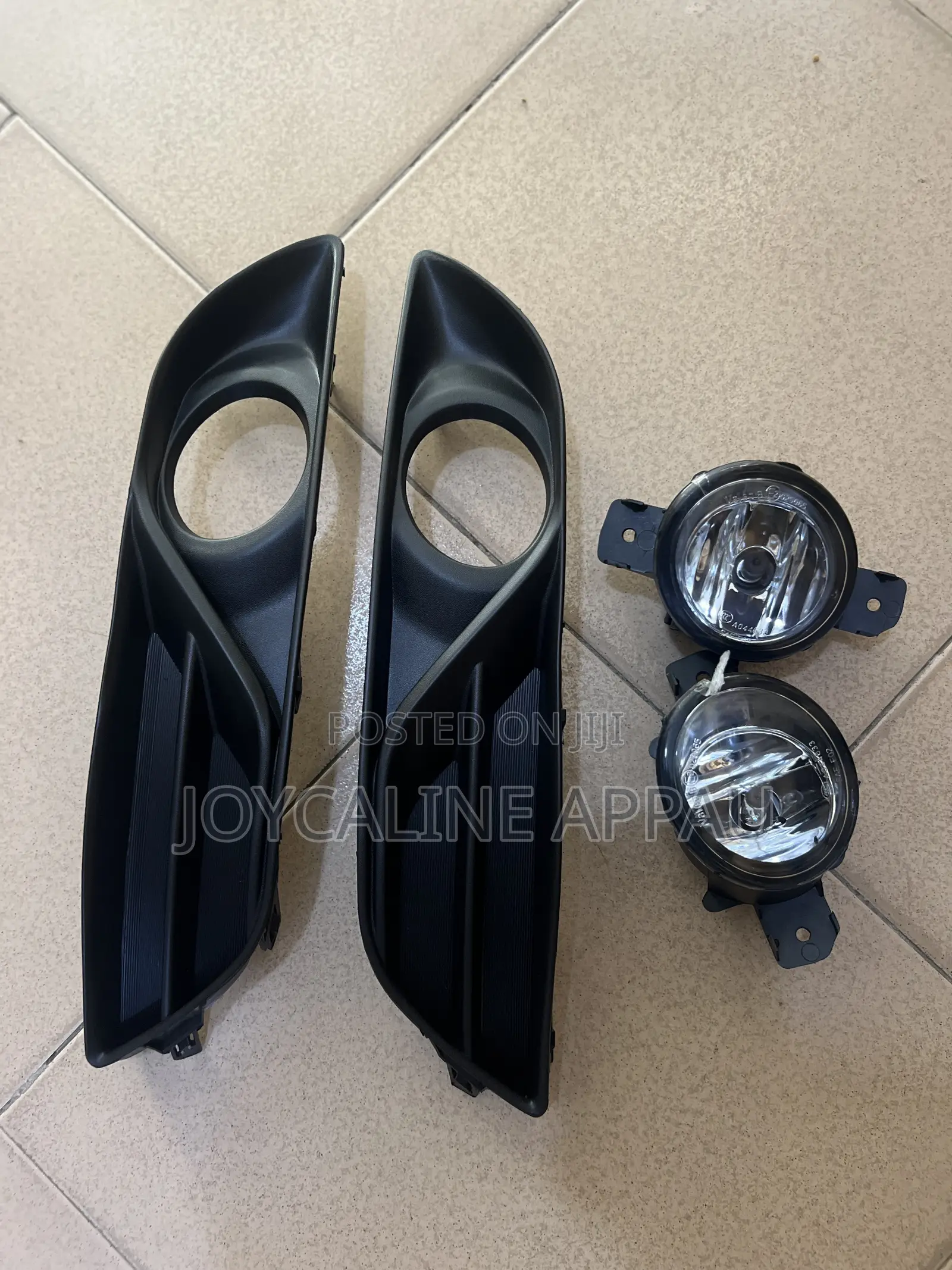 Nissan Sentra Fog Light and Cover 2012 to 2015