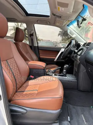 Toyota Land Cruiser Prado 2.7 2019 Silver