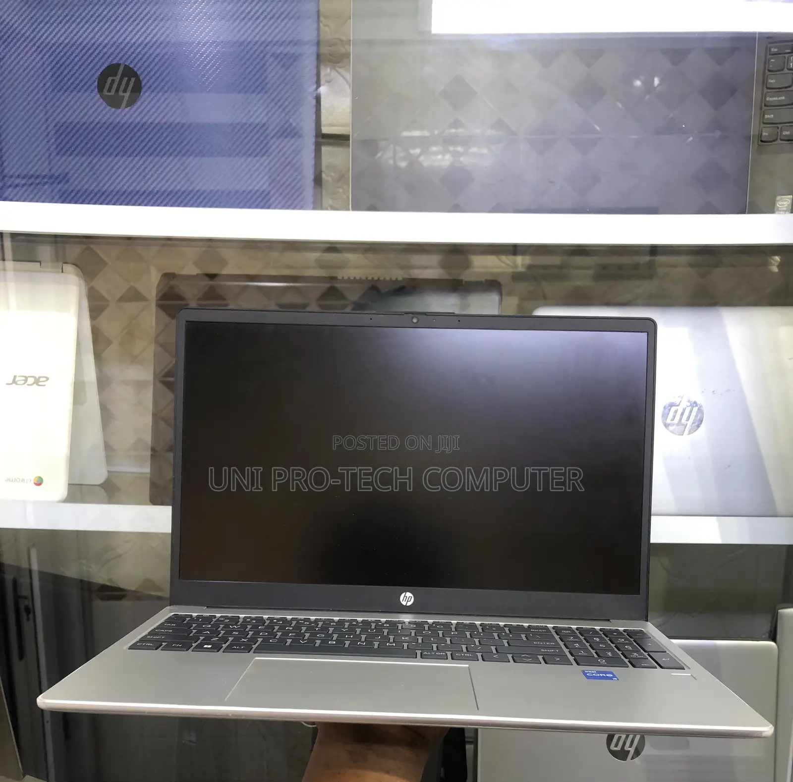 Laptop HP 250 G10 8GB Intel Core I5 SSD 512GB