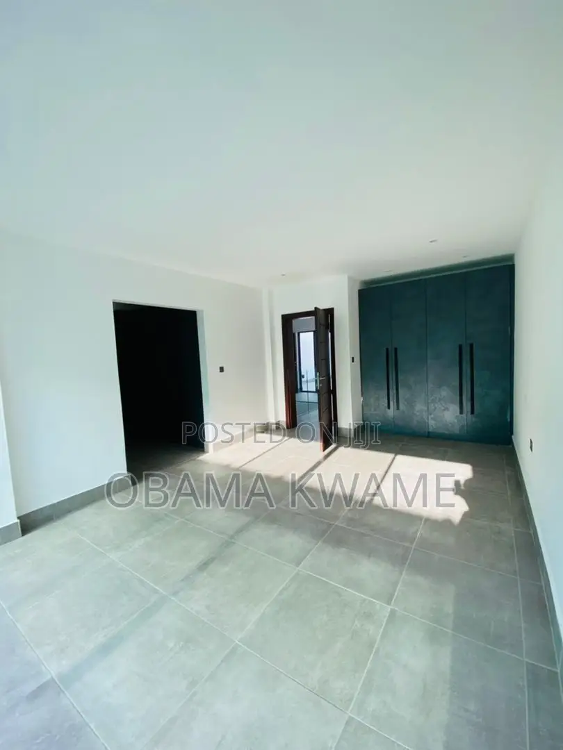 4bdrm Mansion in US Embassy Area for sale